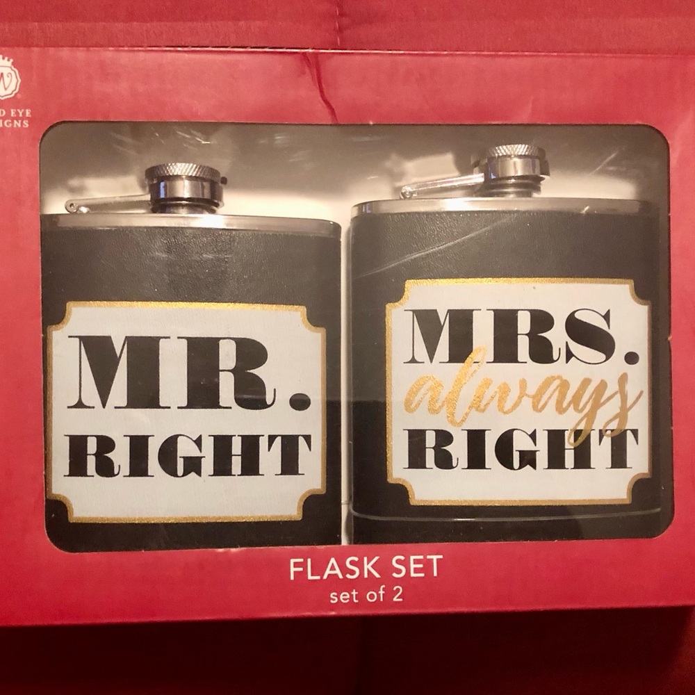 Mr. and Mrs. Right Flask Set